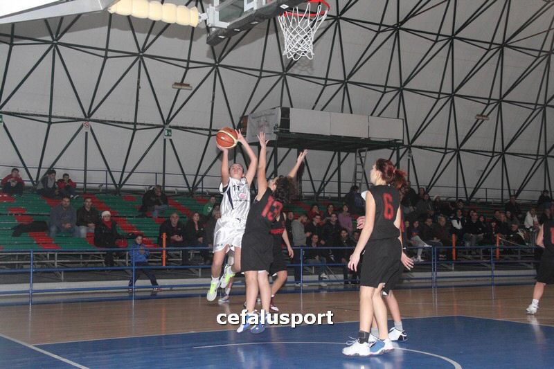 120218 basket 088_tn.jpg